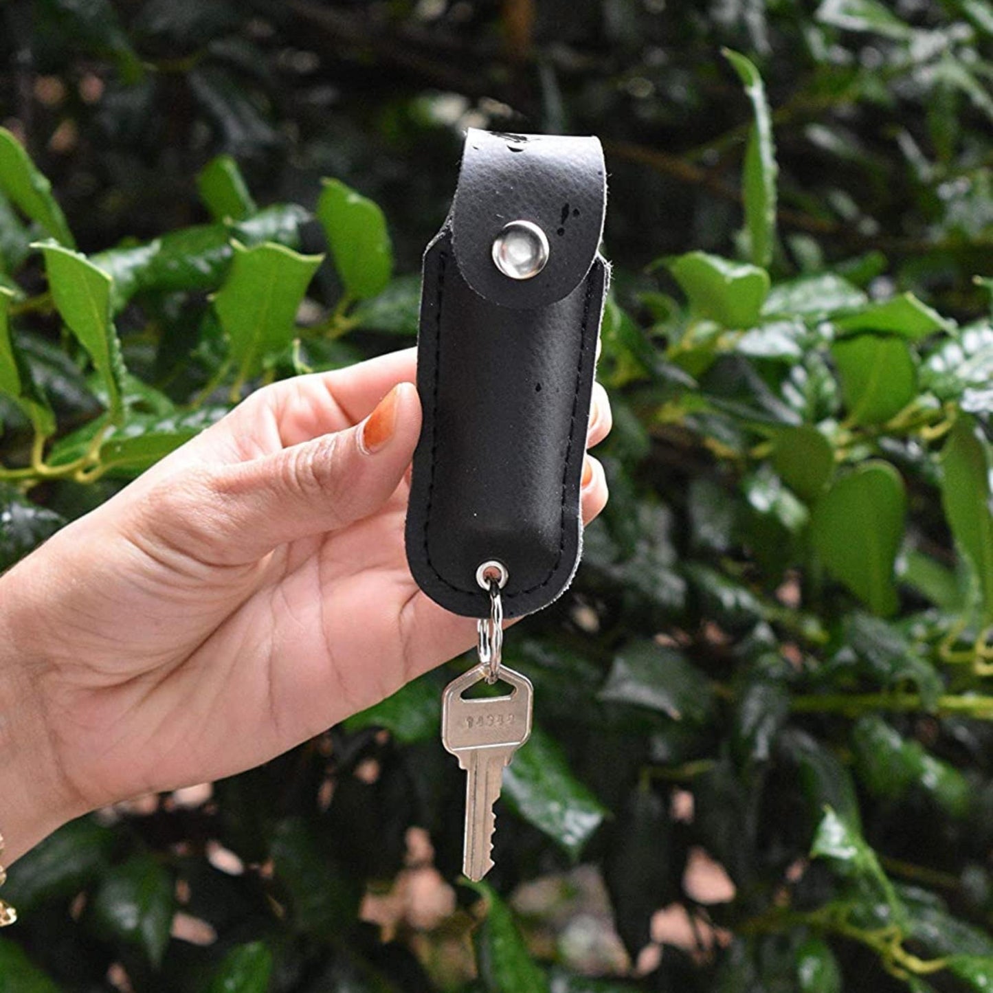 Best Self Defense Pepper Spray Tool w/ Leather Pouch Keychain for Women