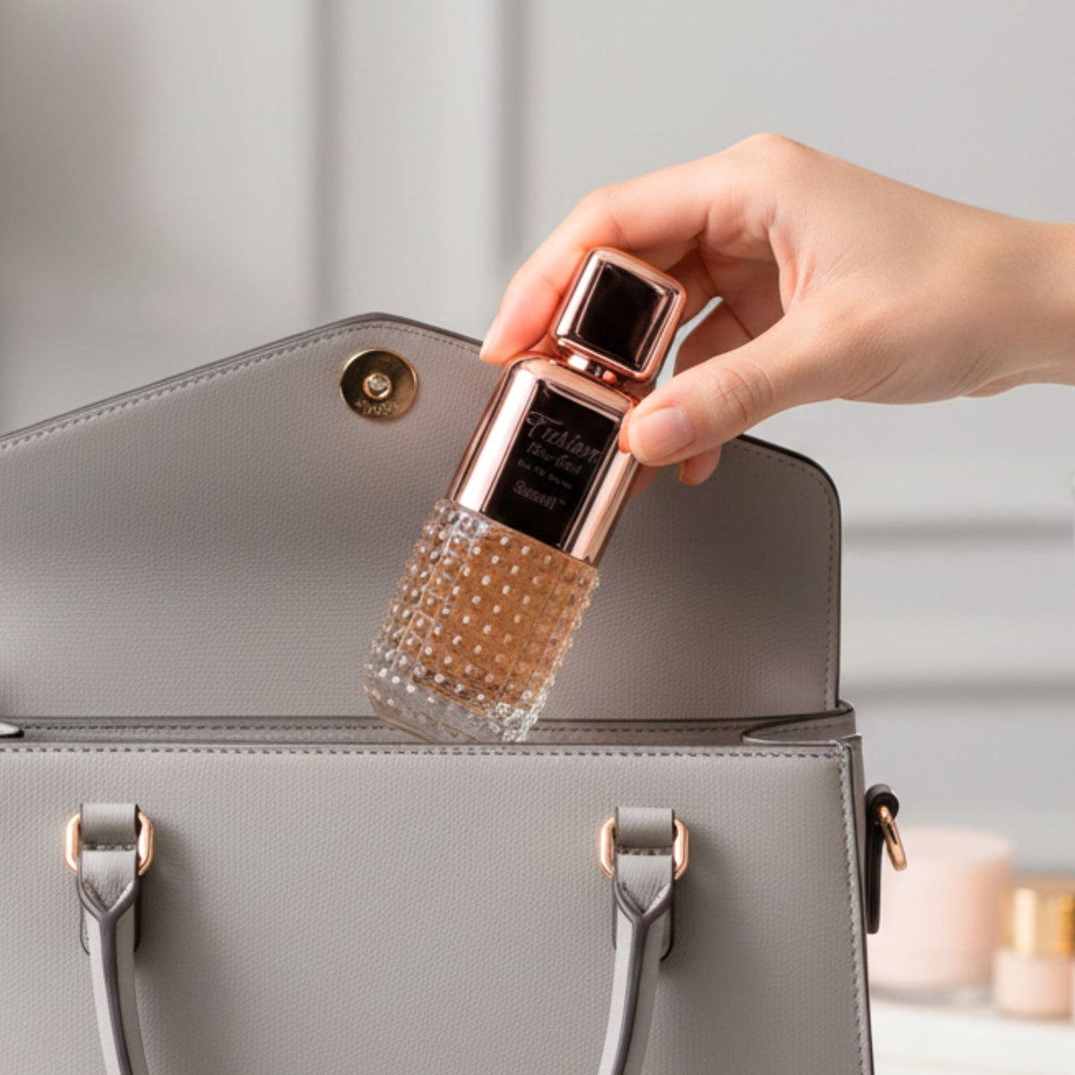 Surrati Fusion Rose Gold 3.4 FL.OZ Perfume for Women - Smooth Elegant Aroma, Long-Lasting Feminine Signature Scent