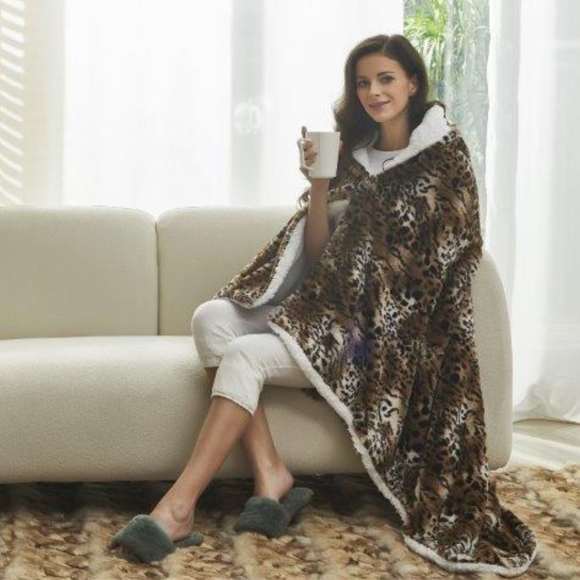 1-Pack Standard Size Hooded Sherpa Throw Blanket – 100% EF-Velboa Micro Polyester, Buttery Soft & Luxuriously Thick Loft, Supportive Warmth for Relaxing Comfort