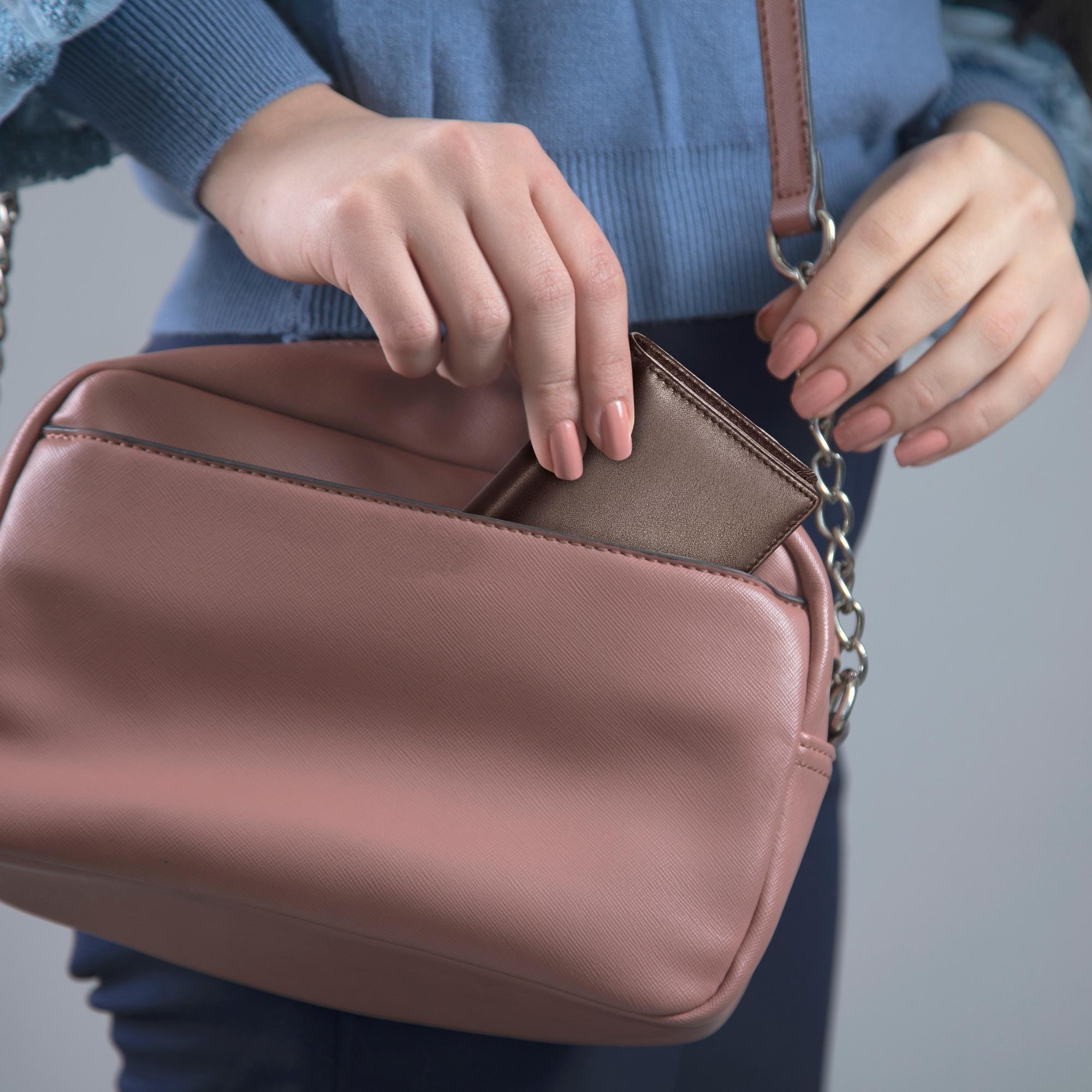 RFID Blocking Leather Expandable Wallet